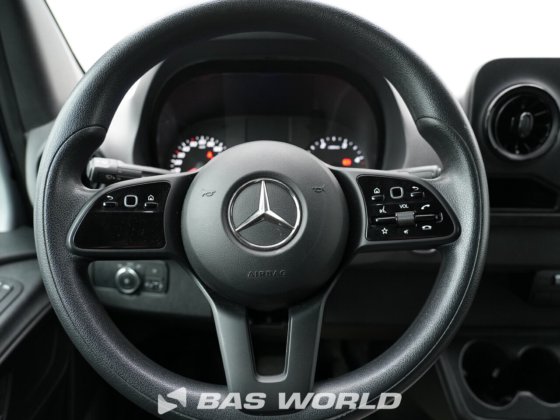 メルセデス スプリンター 315 CDI クローズド・ボックス・バン