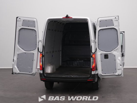 メルセデス スプリンター 315 CDI クローズド・ボックス・バン