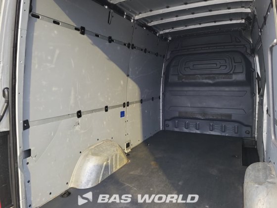 メルセデス スプリンター 315 CDI クローズド・ボックス・バン