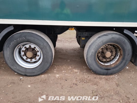 Tracon 封闭箱式半拖车