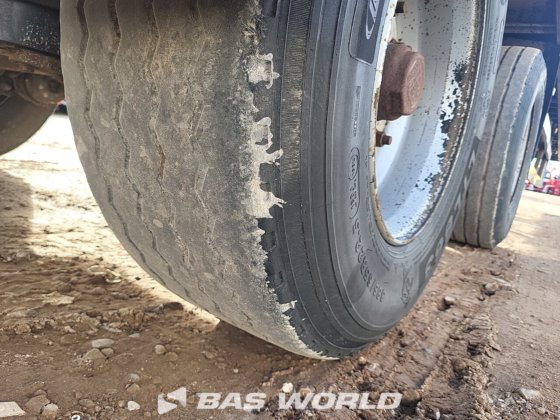 トラコン・クローズドボックス・セミトレーラー