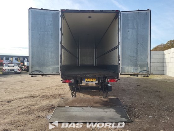 Tracon 封闭箱式半拖车