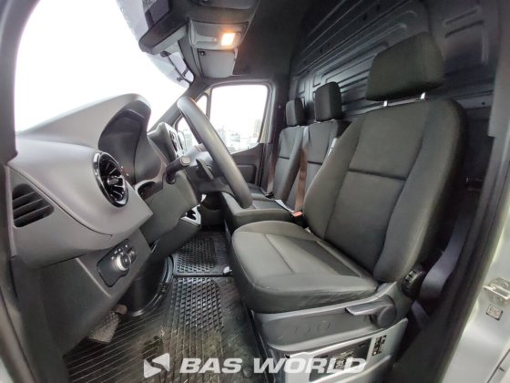 メルセデス スプリンター 315 CDI クローズド・ボックス・バン