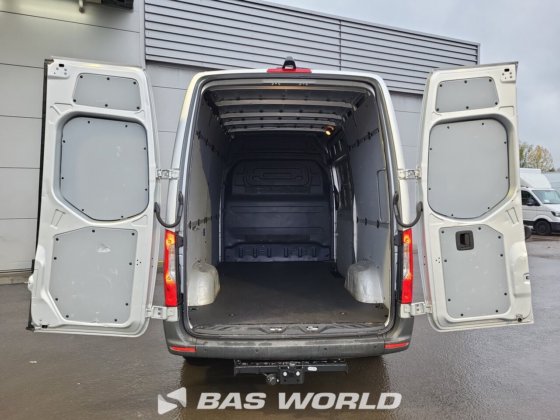 メルセデス スプリンター 315 CDI クローズド・ボックス・バン