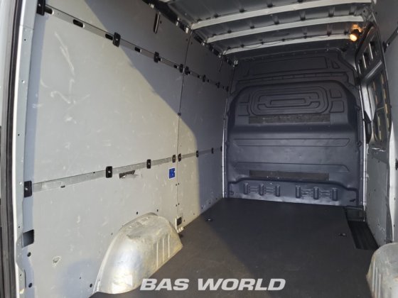 メルセデス スプリンター 315 CDI クローズド・ボックス・バン