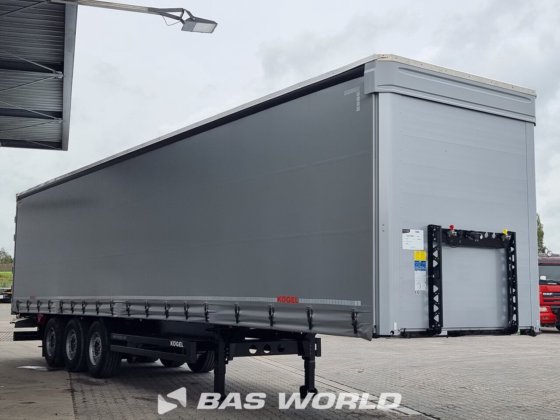 ケーゲル・カーテンサイド・セミトレーラー