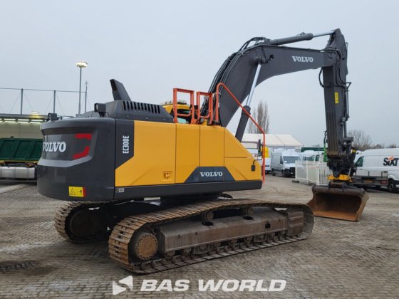 沃尔沃 EC300 E L 履带式挖掘机