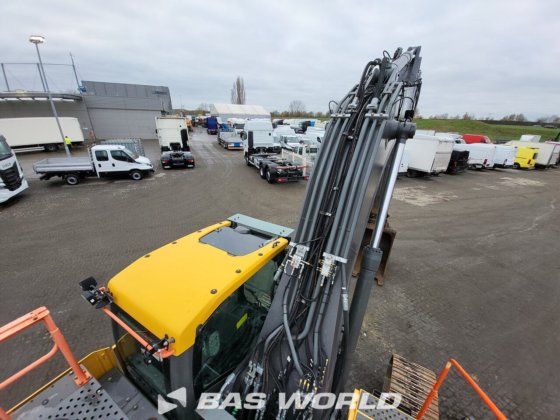 沃尔沃 EC300 E L 履带式挖掘机