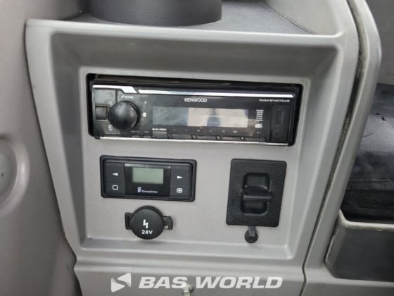 沃尔沃 EC300 E L 履带式挖掘机