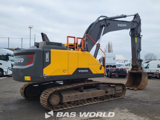 沃尔沃 EC300 E L 履带式挖掘机