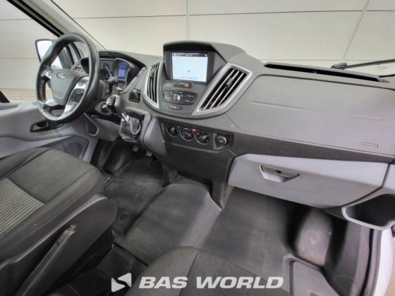 フォード トランジット 130pk クローズド・ボックス・バン