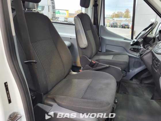 フォード トランジット 130pk クローズド・ボックス・バン