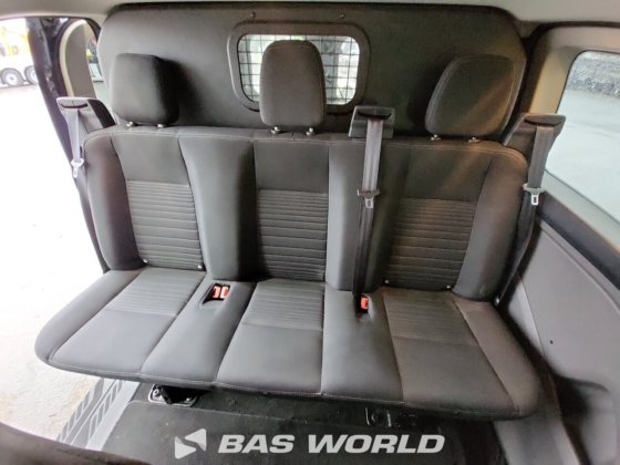 福特全顺 Custom 130PK 封闭箱式货车