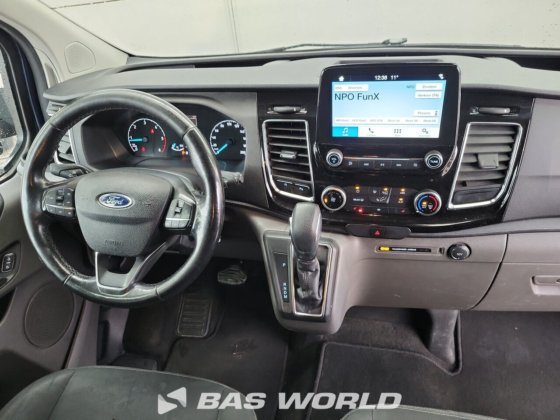 福特全顺 Custom 130PK 封闭箱式货车