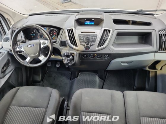 フォード トランジット 130pk クローズド・ボックス・バン