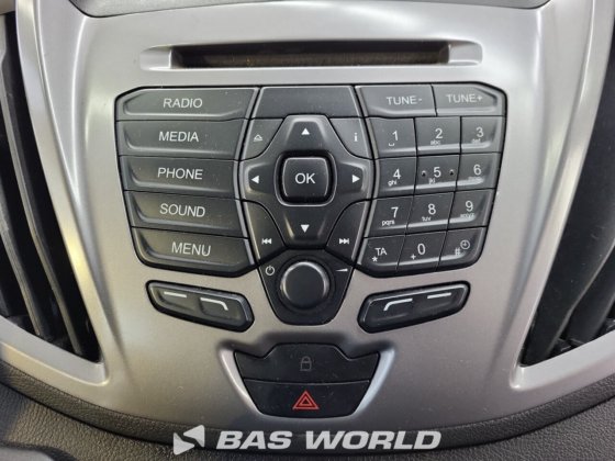 フォード トランジット 130pk クローズド・ボックス・バン