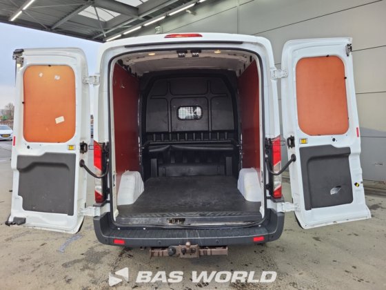 フォード トランジット 130pk クローズド・ボックス・バン