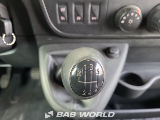 ルノー マスター 165PK クローズド・ボックス・バン