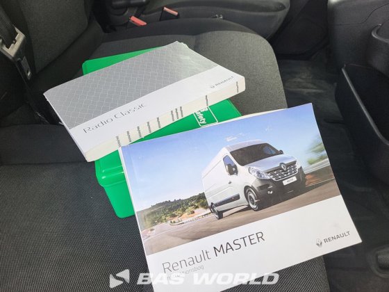 ルノー マスター 165PK クローズド・ボックス・バン