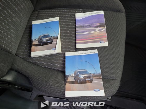 福特全顺 130pk 封闭箱式货车