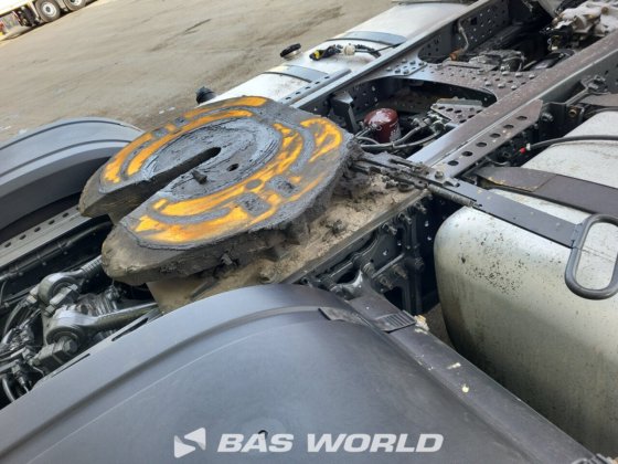 メルセデス アクトロス 1942 4X2 トラクターユニット