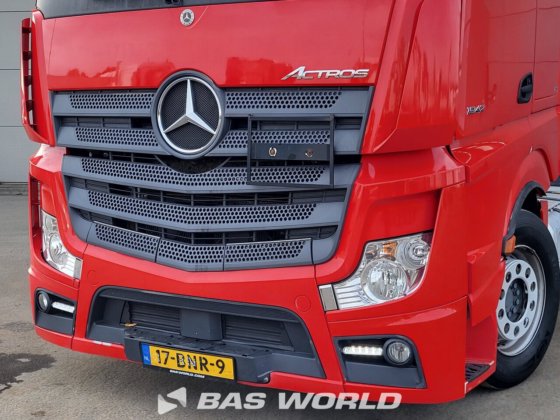 メルセデス アクトロス 1942 4X2 トラクターユニット