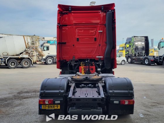 メルセデス アクトロス 1942 4X2 トラクターユニット