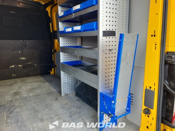 フォード トランジット 130pk クローズド・ボックス・バン