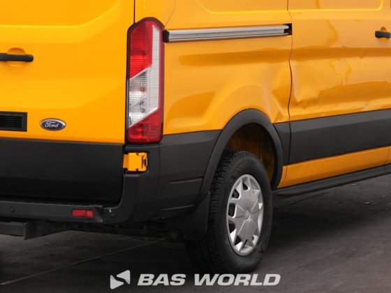 フォード トランジット 130pk クローズド・ボックス・バン