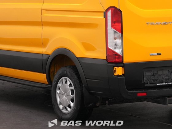 フォード トランジット 130pk クローズド・ボックス・バン