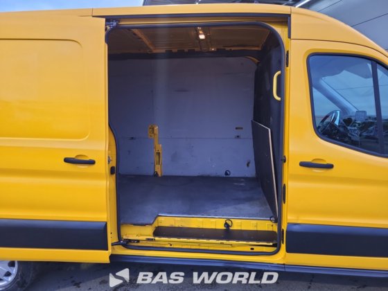 フォード トランジット 130pk クローズド・ボックス・バン