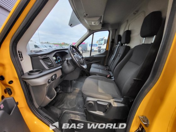 フォード トランジット 130pk クローズド・ボックス・バン