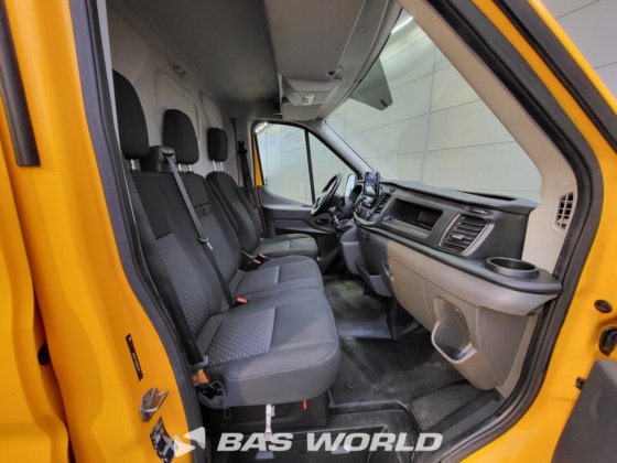 フォード トランジット 130pk クローズド・ボックス・バン