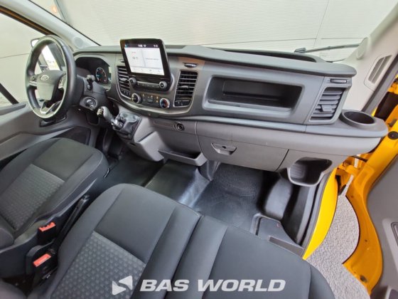 福特全顺 130pk 封闭箱式货车