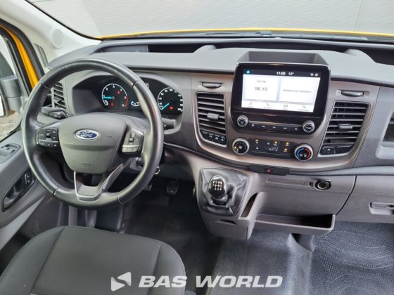 福特全顺 130pk 封闭箱式货车