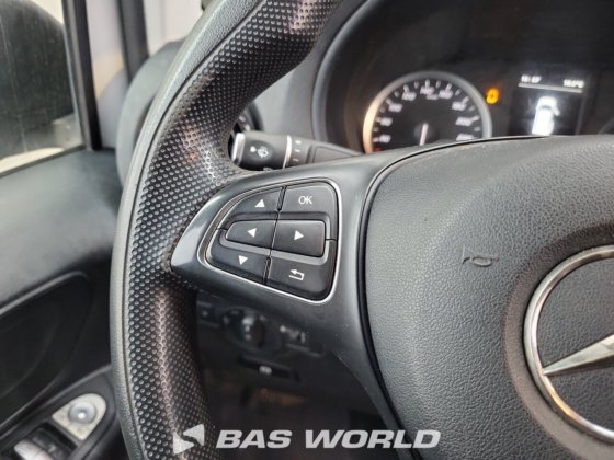 メルセデス・ヴィトー 114 クローズド・ボックス・バン