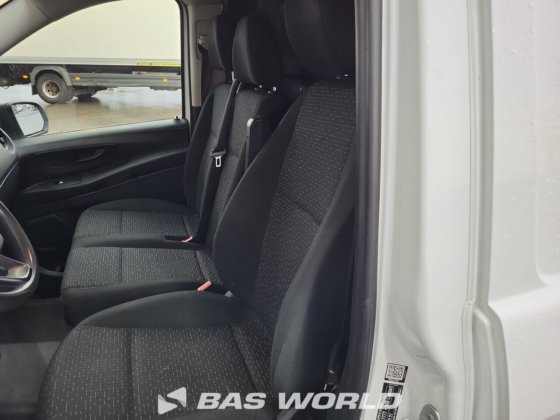 メルセデス・ヴィトー 114 クローズド・ボックス・バン