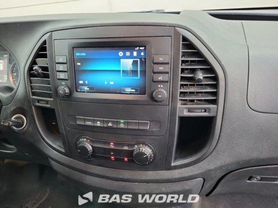 メルセデス・ヴィトー 114 クローズド・ボックス・バン