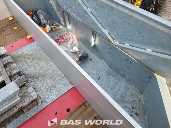 费蒙维尔低装载半拖车