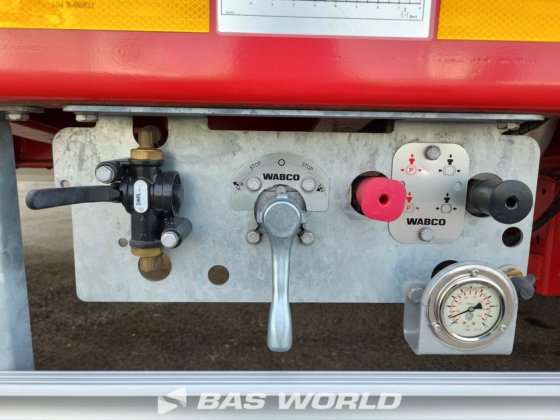 费蒙维尔低装载半拖车