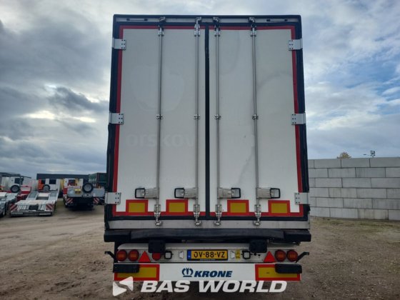 クローネ冷凍セミトレーラ