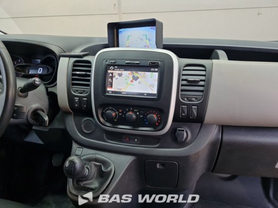 雷诺 Trafic 125PK 封闭式厢式货车