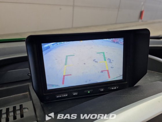 雷诺 Trafic 125PK 封闭式厢式货车