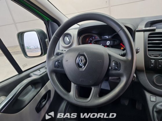 雷诺 Trafic 125PK 封闭式厢式货车