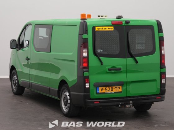 雷诺 Trafic 125PK 封闭式厢式货车