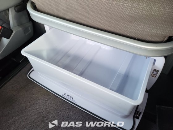 斯堪尼亚 R520 4X2 牵引车组