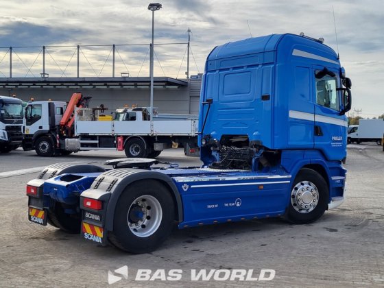 斯堪尼亚 R520 4X2 牵引车组