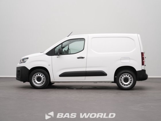 雪铁龙 Berlingo 110PK 封闭箱式货车