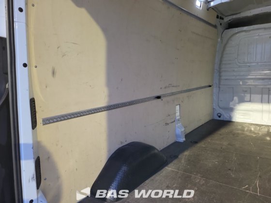 マクサス クローズド・ボックス・バン