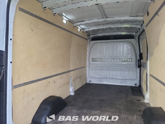 Maxus 封闭箱式货车